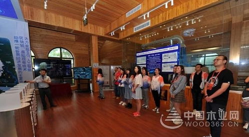 智能制造與網(wǎng)絡(luò)科技雙輪驅(qū)動(dòng)，為南康家具產(chǎn)業(yè)注入創(chuàng)新動(dòng)能